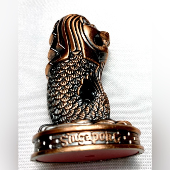 Appetizer Cocktail Forks Merlion Building Model of Singapore Crafts 5 Lion head - Picture 6 of 7